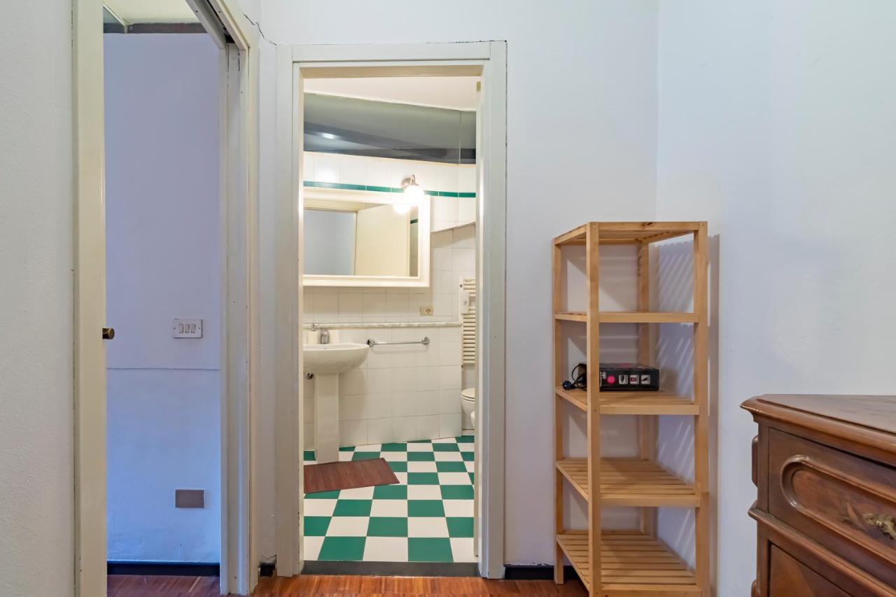 Lovely Flat De Castilla 7 Milan Bagian luar foto